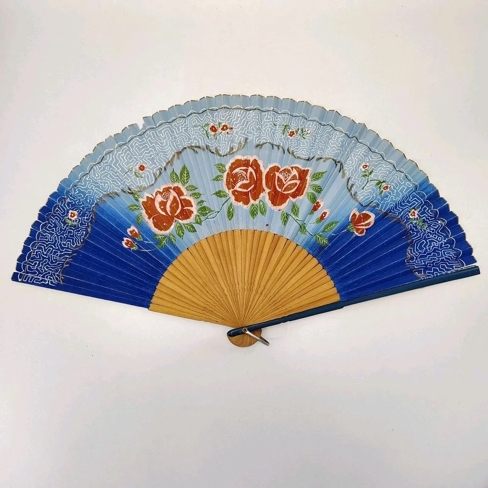 Vintage 1930's Asian HAND PAINTED FAN Paper Bamboo Wood Florals Blue‎
